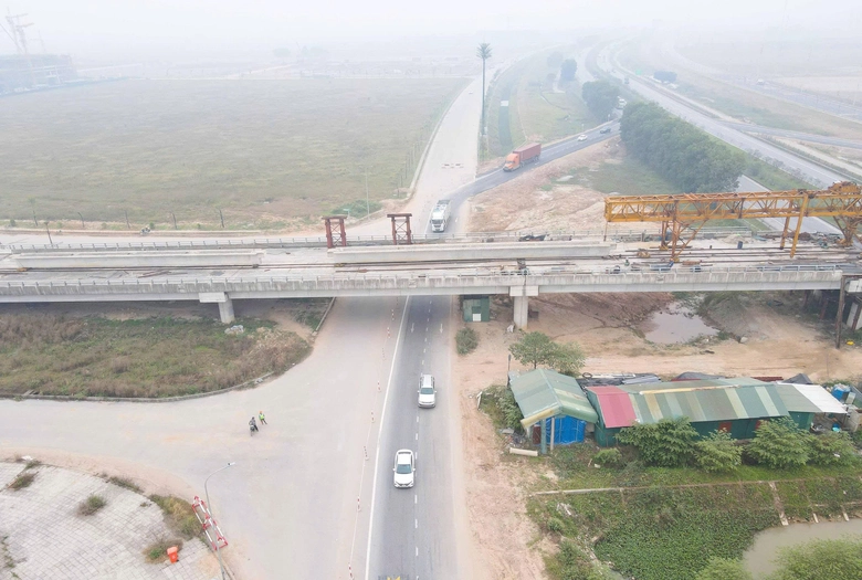 Bắc Ninh: Cầu vượt nối khu c&ocirc;ng nghiệp ở dự &aacute;n đường ngh&igrave;n tỷ đồng sắp về đ&iacute;ch- Ảnh 20.