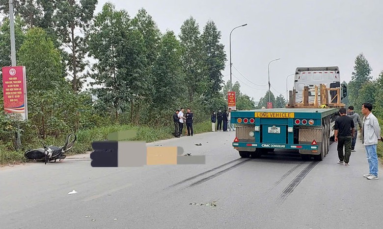 Hiện trường vụ tai nạn khiến anh Q tử vong tại chỗ - Ảnh: Quốc Phương.