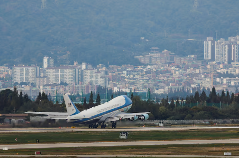 Boeing lại ho&atilde;n b&agrave;n giao chuy&ecirc;n cơ Kh&ocirc;ng lực Một- Ảnh 1.