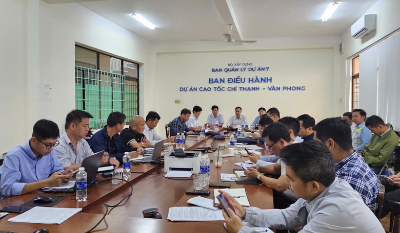 Phấn đấu th&ocirc;ng xe kỹ thuật cao tốc Ch&iacute; Thạnh - V&acirc;n Phong v&agrave;o 31/12- Ảnh 1.