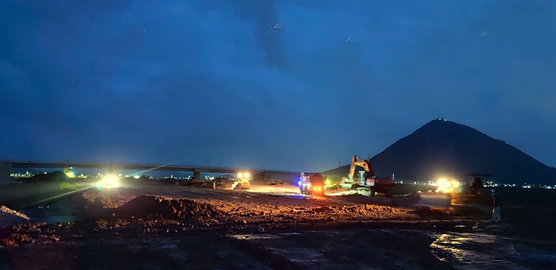 Phấn đấu th&ocirc;ng xe kỹ thuật cao tốc Ch&iacute; Thạnh - V&acirc;n Phong v&agrave;o 31/12- Ảnh 5.