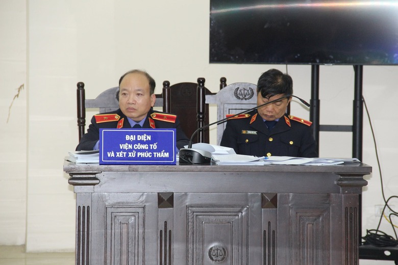 Viện Kiểm sát đề nghị giảm án cho nhiều bị cáo vụ Tập đoàn Phúc Sơn- Ảnh 2. Viện Kiểm sát đề nghị giảm án cho nhiều bị cáo vụ Tập đoàn Phúc Sơn- Ảnh 2.