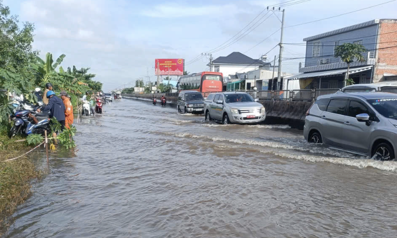 Bộ X&acirc;y dựng phản hồi kiến nghị đảm bảo an to&agrave;n tr&ecirc;n c&aacute;c tuyến quốc lộ qua Cần Thơ- Ảnh 2.