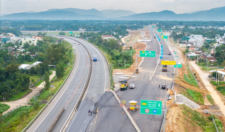 C&aacute;c n&uacute;t giao tr&ecirc;n cao tốc hơn 20.000 tỷ đồng sắp th&ocirc;ng xe kết nối thế n&agrave;o?- Ảnh 2.