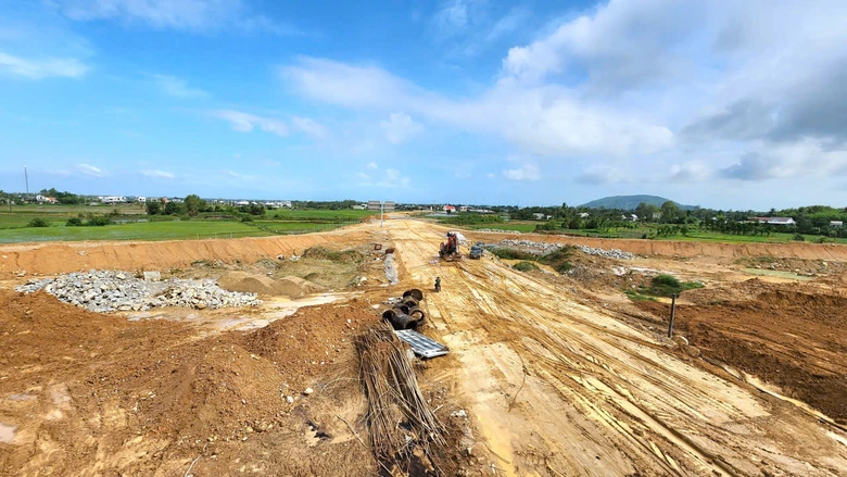 C&aacute;c n&uacute;t giao tr&ecirc;n cao tốc hơn 20.000 tỷ đồng sắp th&ocirc;ng xe kết nối thế n&agrave;o?- Ảnh 14.