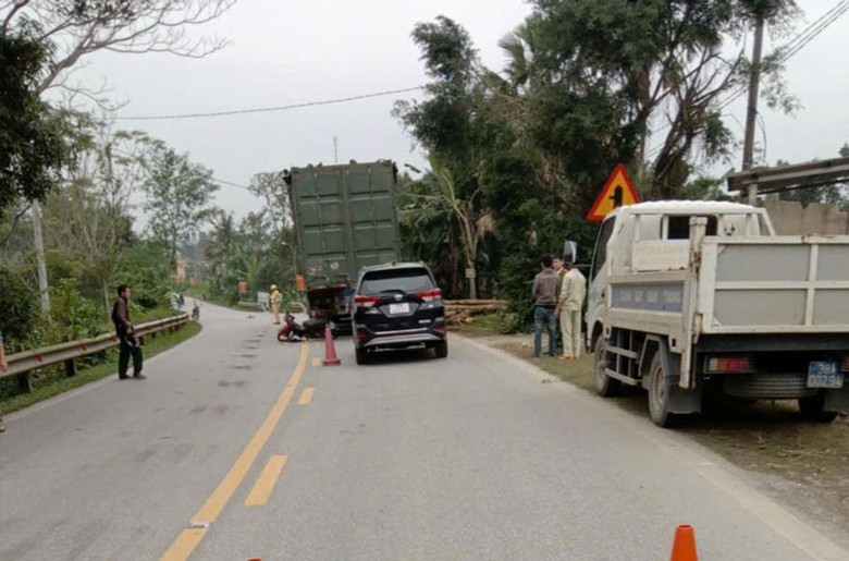 Hiện trường vụ tai nạn. Hiện trường vụ tai nạn.