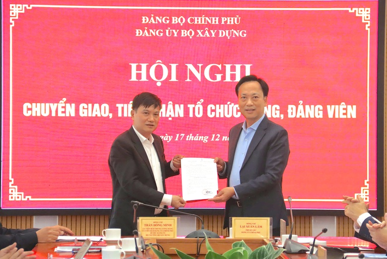 Đảng ủy Bộ Xây dựng tiếp nhận hai đảng bộ tổng công ty VICEM và HUD- Ảnh 2. Đảng ủy Bộ Xây dựng tiếp nhận hai đảng bộ tổng công ty VICEM và HUD- Ảnh 2.