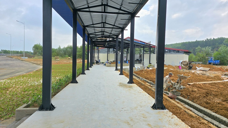 Hai điểm dừng xe đầu ti&ecirc;n tr&ecirc;n cao tốc Đ&agrave; Nẵng - Quảng Ng&atilde;i chuẩn bị khai th&aacute;c- Ảnh 6.