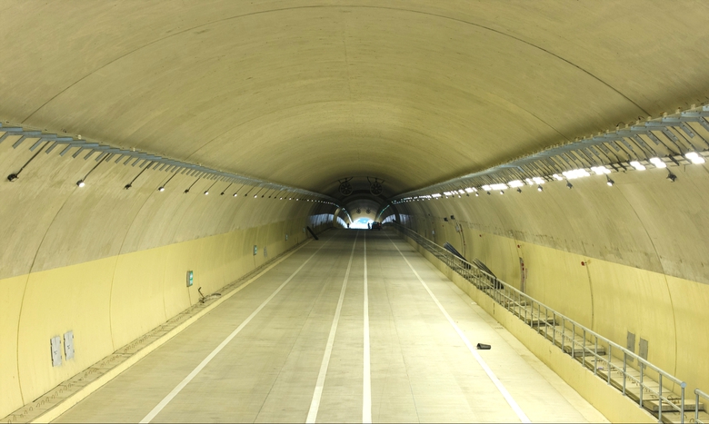 To&agrave;n cảnh cao tốc 20.000 tỷ đồng trước giờ th&ocirc;ng xe kỹ thuật- Ảnh 13.