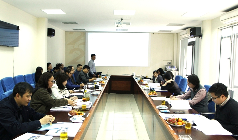 Hội đồng nghiệm thu nhất tr&iacute; chấm đề t&agrave;i đạt 32,2 điểm, xếp loại Kh&aacute;.