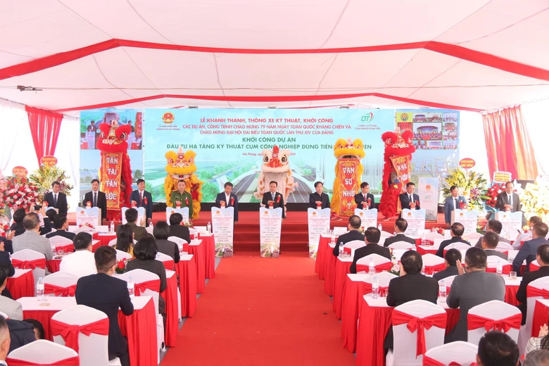 Hải Phòng khởi công, khánh thành 13 dự án trọng điểm- Ảnh 4. Hải Phòng khởi công, khánh thành 13 dự án trọng điểm- Ảnh 4.