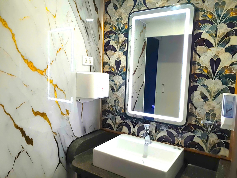 Đường sắt kh&aacute;nh th&agrave;nh, đưa v&agrave;o khai th&aacute;c hơn 160 toa xe kh&aacute;ch n&acirc;ng cấp hiện đại- Ảnh 4.