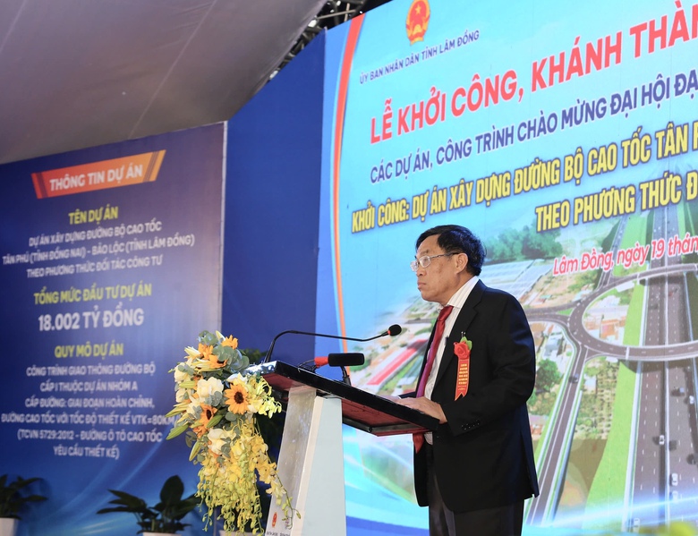 L&acirc;m Đồng khởi c&ocirc;ng, kh&aacute;nh th&agrave;nh 4 dự &aacute;n trọng điểm, tạo động lực ph&aacute;t triển mới- Ảnh 2.