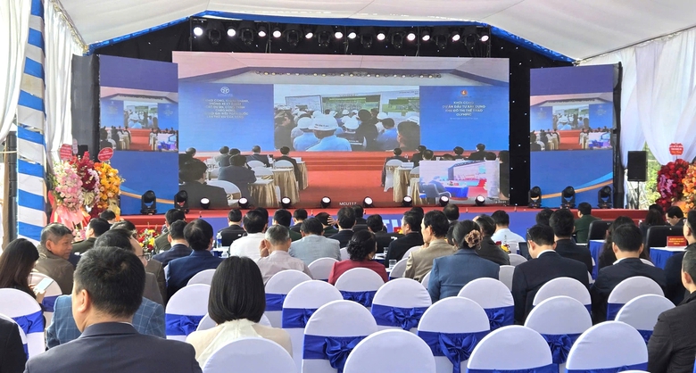 Nghệ An khởi c&ocirc;ng Cảng nước s&acirc;u Cửa L&ograve; 9.000 tỷ đồng, mở cửa ng&otilde; giao thương Bắc Trung Bộ- Ảnh 1.