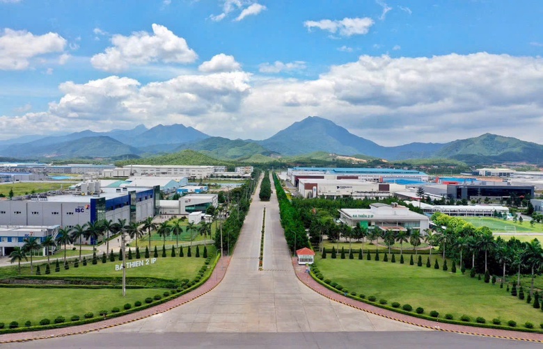 Ph&uacute; Thọ lấy c&ocirc;ng nghiệp l&agrave;m động lực, x&atilde; B&igrave;nh Tuyền khẳng định vai tr&ograve; điểm s&aacute;ng cơ sở- Ảnh 2.