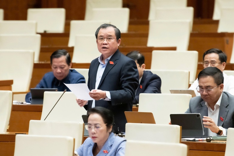 Đề nghị xử nghi&ecirc;m h&agrave;nh vi lợi dụng mạng x&atilde; hội k&iacute;ch động bạo lực với nh&acirc;n vi&ecirc;n y tế- Ảnh 2.