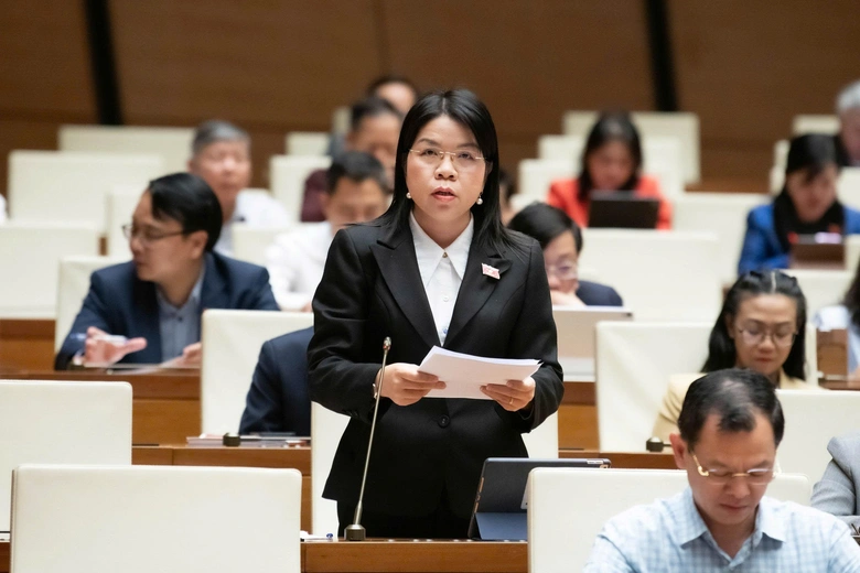 Kh&ocirc;ng thể đưa tiếng Anh th&agrave;nh ng&ocirc;n ngữ thứ hai trong trường học nếu thiếu gi&aacute;o vi&ecirc;n- Ảnh 3.