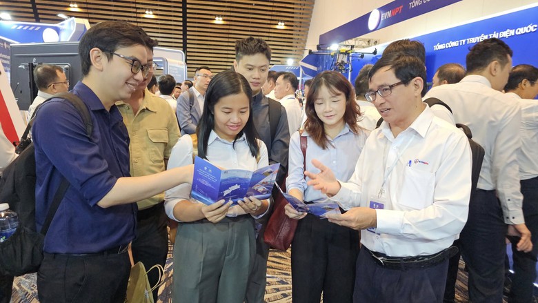 EVNSPC g&acirc;y ấn tượng tại Hội nghị khoa học c&ocirc;ng nghệ ng&agrave;nh Điện lực to&agrave;n quốc- Ảnh 3.