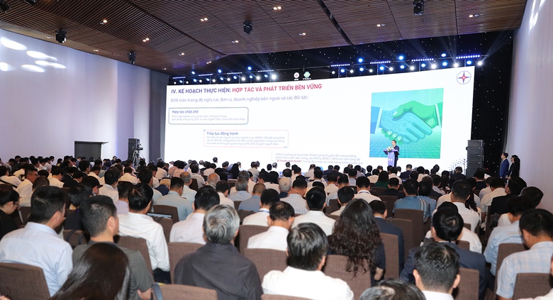 EVNSPC g&acirc;y ấn tượng tại Hội nghị khoa học c&ocirc;ng nghệ ng&agrave;nh Điện lực to&agrave;n quốc- Ảnh 5.