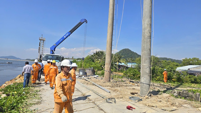 Vụ &eacute;p cọc khiến 30.000 hộ d&acirc;n Ph&uacute; Quốc mất điện: Sớm cấp điện trong 10 ng&agrave;y tới- Ảnh 3.