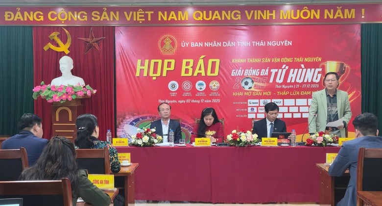 Th&aacute;i Nguy&ecirc;n sẵn s&agrave;ng cho Giải B&oacute;ng đ&aacute; Tứ h&ugrave;ng 2025 tr&ecirc;n s&acirc;n vận động đạt chuẩn quốc tế- Ảnh 4.