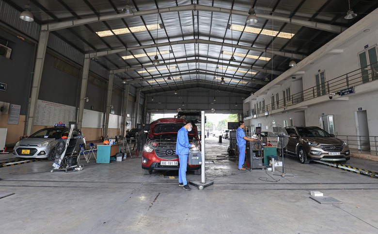Hơn 5,4 triệu lượt phương tiện đăng kiểm tr&ecirc;n to&agrave;n quốc trong năm 2025- Ảnh 1.