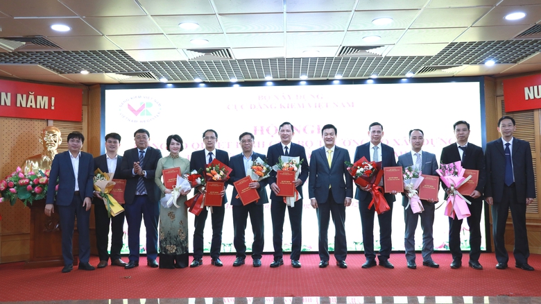 Tổ chức lại Cục Đăng kiểm Việt Nam: Giảm đầu mối, tăng hiệu quả quản l&yacute;- Ảnh 4.