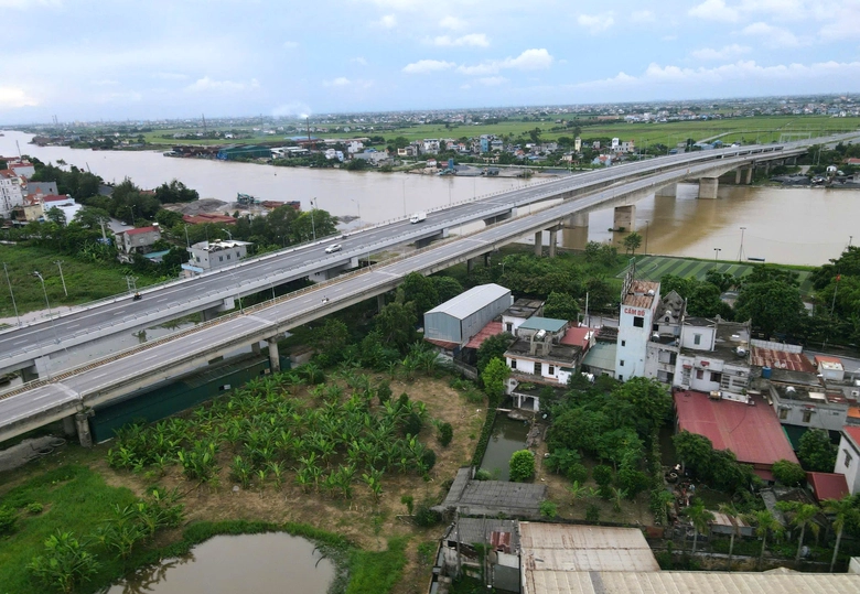 Ninh B&igrave;nh: Kh&aacute;nh th&agrave;nh tuyến đường Nam Định - Lạc Quần, r&uacute;t ngắn thời gian đi H&agrave; Nội- Ảnh 2.