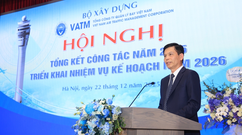 Thứ trưởng Lê Anh Tuấn: Mục tiêu an toàn là sống còn, hiện thực hóa “bầu trời thông minh”- Ảnh 1. Thứ trưởng Lê Anh Tuấn: Mục tiêu an toàn là sống còn, hiện thực hóa “bầu trời thông minh”- Ảnh 1.