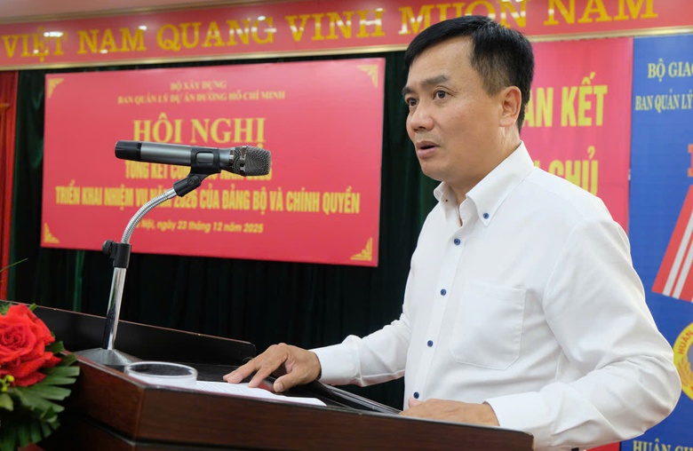 Thứ trưởng Lê Anh Tuấn: Ban QLDA đường Hồ Chí Minh cần tiếp tục tinh - gọn - chuyên nghiệp- Ảnh 4. Thứ trưởng Lê Anh Tuấn: Ban QLDA đường Hồ Chí Minh cần tiếp tục tinh - gọn - chuyên nghiệp- Ảnh 4.