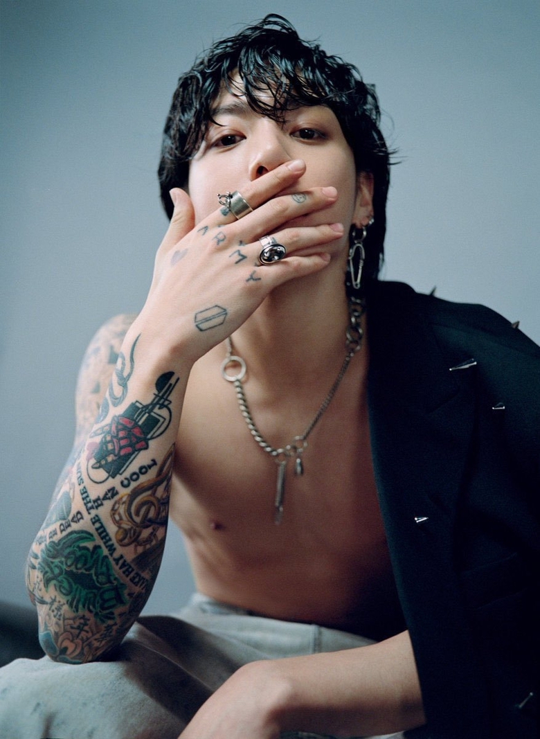 Người phụ nữ bị bắt vì đột nhập trái phép nhà Jungkook (BTS)- Ảnh 2. Người phụ nữ bị bắt vì đột nhập trái phép nhà Jungkook (BTS)- Ảnh 2.