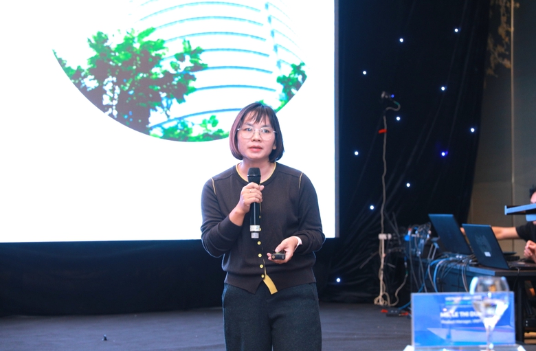 B&agrave; L&ecirc; Thị Dung nhận định, quản trị dữ liệu quy hoạch v&agrave; x&acirc;y dựng th&ocirc;ng minh sẽ l&agrave; ch&igrave;a kh&oacute;a để ph&aacute;t triển đ&ocirc; thị th&ocirc;ng minh.