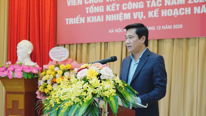 E:\Năm 2025\Th&aacute;ng 12\H&igrave;nh ảnh\Tổng kết VIUP\2a.jpg