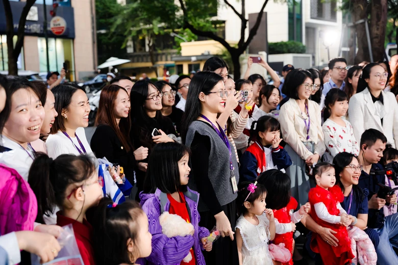 TPBank thắp s&aacute;ng Gi&aacute;ng sinh bằng trải nghiệm số v&agrave; những khoảnh khắc gần gũi- Ảnh 2.