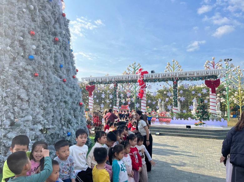 Đ&ecirc;m hội đặc biệt: Picenza Riverside Sơn La ch&agrave;o đ&oacute;n Noel- Ảnh 3.