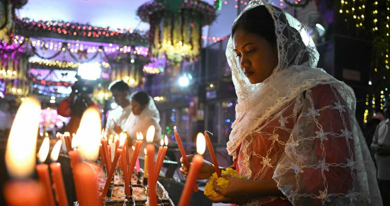 Thế giới rộn r&agrave;ng mừng Gi&aacute;ng sinh- Ảnh 5.