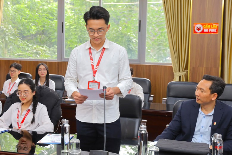 Petrolimex tiếp sức tri thức, đồng hành cùng sinh viên Đại học Bách Khoa- Ảnh 5. Petrolimex tiếp sức tri thức, đồng hành cùng sinh viên Đại học Bách Khoa- Ảnh 5.