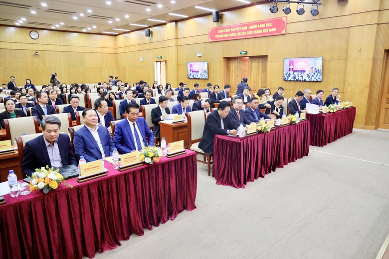 Thường trực Ban Bí thư: Đổi mới tư duy, nâng tầm tham mưu chiến lược- Ảnh 2. Thường trực Ban Bí thư: Đổi mới tư duy, nâng tầm tham mưu chiến lược- Ảnh 2.