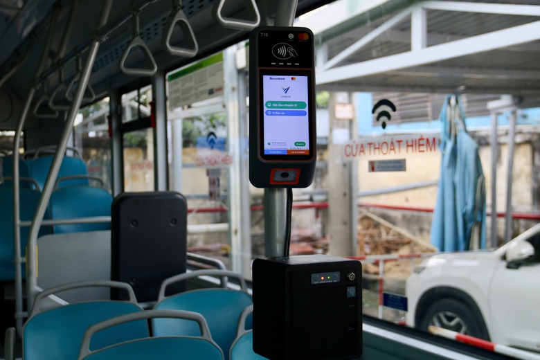 TP.HCM đưa v&agrave;o khai th&aacute;c 58 xe bu&yacute;t điện tuyến 33 v&agrave; 150- Ảnh 5.