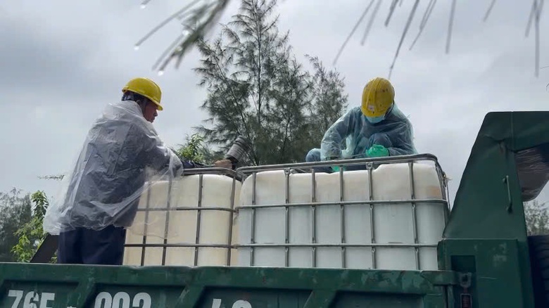 Cục Xăng dầu n&oacute;i g&igrave; về sự cố tr&agrave;n dầu ở KKT Dung Quất?- Ảnh 13.