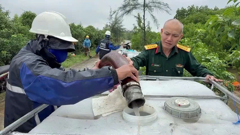 Cục Xăng dầu n&oacute;i g&igrave; về sự cố tr&agrave;n dầu ở KKT Dung Quất?- Ảnh 8.