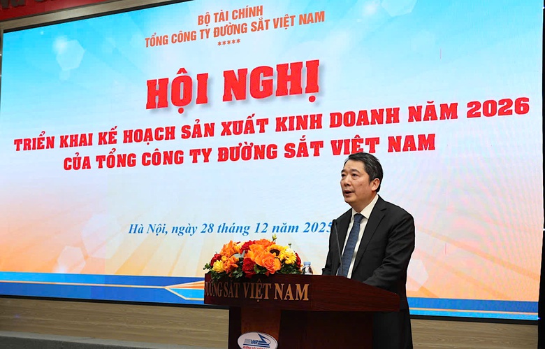 T&aacute;i cơ cấu mạnh mẽ để đường sắt tăng trưởng hai con số- Ảnh 2.