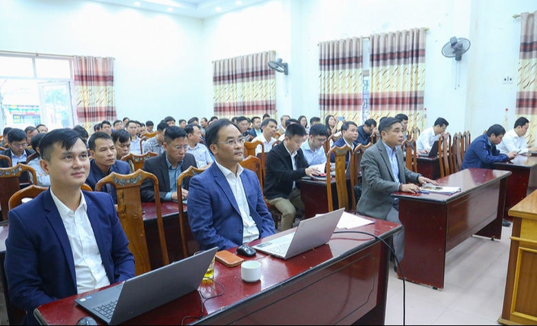 Hà Tĩnh: Tháo gỡ "điểm nghẽn" giao thông, xây dựng ở cấp xã sau sáp nhập- Ảnh 3. Hà Tĩnh: Tháo gỡ "điểm nghẽn" giao thông, xây dựng ở cấp xã sau sáp nhập- Ảnh 3.