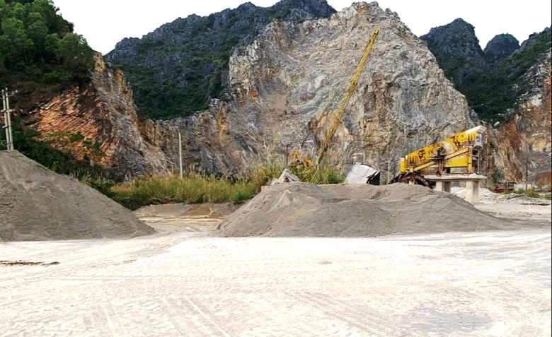 Thanh H&oacute;a: Thiếu c&aacute;t tự nhi&ecirc;n, c&aacute;t nh&acirc;n tạo vẫn kh&oacute; tiếp cận thị trường- Ảnh 2.