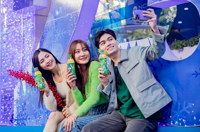 Người trẻ &ldquo;dọn l&ograve;ng&rdquo; đ&oacute;n Tết sau một năm nhiều biến động- Ảnh 2.