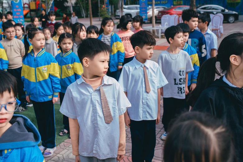 Trường Tiểu học Ng&ocirc; Quyền ch&uacute; trọng gi&aacute;o dục truyền thống y&ecirc;u nước cho thế hệ măng non- Ảnh 5.