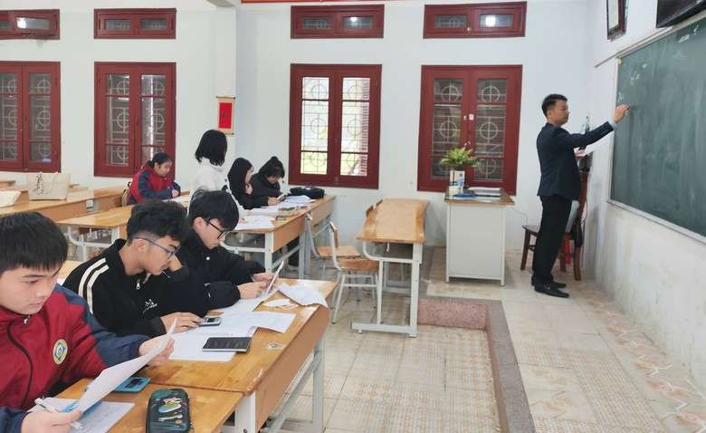 Bộ Gi&aacute;o dục v&agrave; Đ&agrave;o tạo y&ecirc;u cầu c&aacute;c địa phương đẩy nhanh sắp xếp mạng lưới trường học- Ảnh 1.