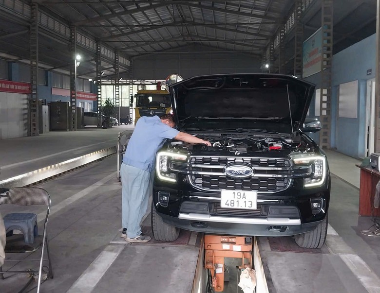 Đăng kiểm Ph&uacute; Thọ c&ocirc;ng khai thủ tục, giảm phiền h&agrave; khi miễn kiểm định- Ảnh 2.