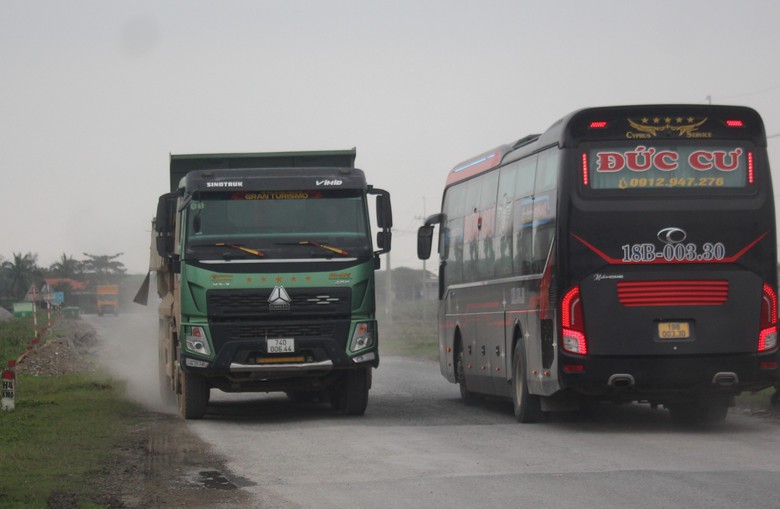 Tuyến tỉnh lộ huyết mạch ở Quảng Trị hư hỏng nặng được đầu tư sửa chữa thế n&agrave;o?- Ảnh 7.