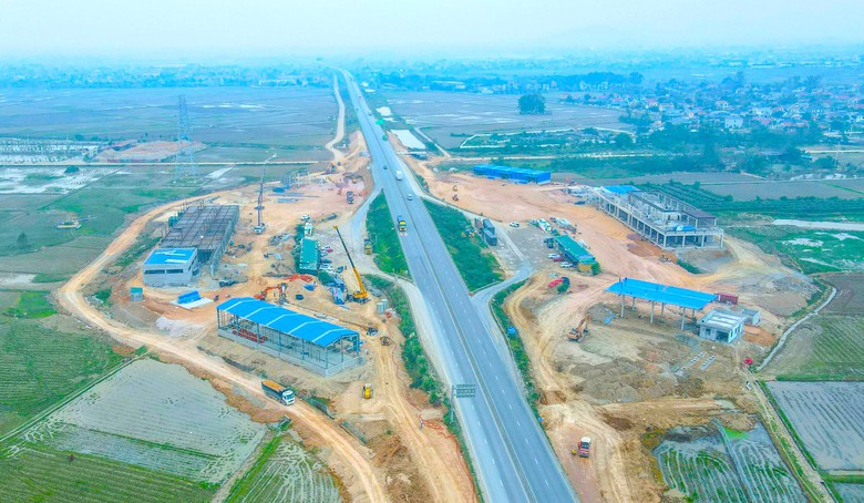 Th&ocirc;ng tin c&aacute;c trạm dừng nghỉ tr&ecirc;n cao tốc Bắc - Nam phục vụ dịp nghỉ Tết Dương lịch- Ảnh 1.